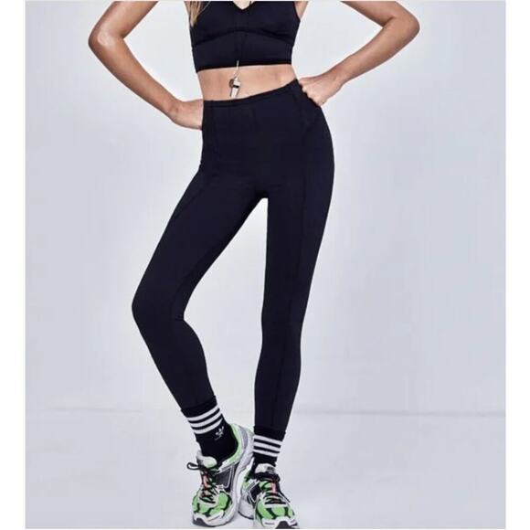 For Love & Lemons Payton Activewear Leggings - Picture 1 of 5